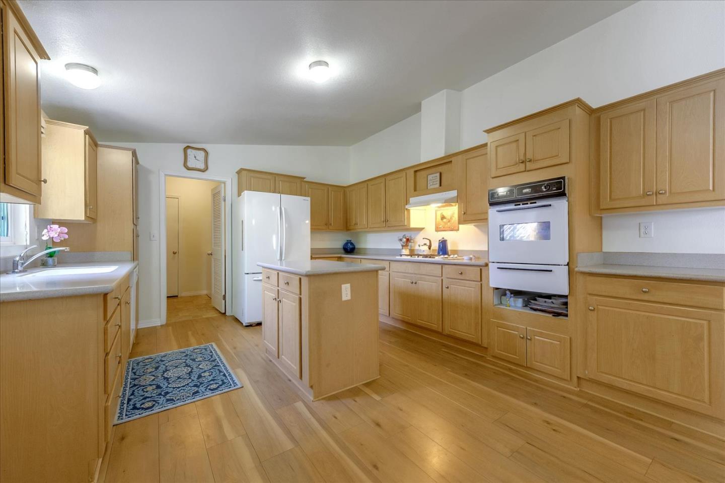 Detail Gallery Image 14 of 42 For 1885 E Bayshore Rd #114,  East Palo Alto,  CA 94303 - 3 Beds | 2 Baths