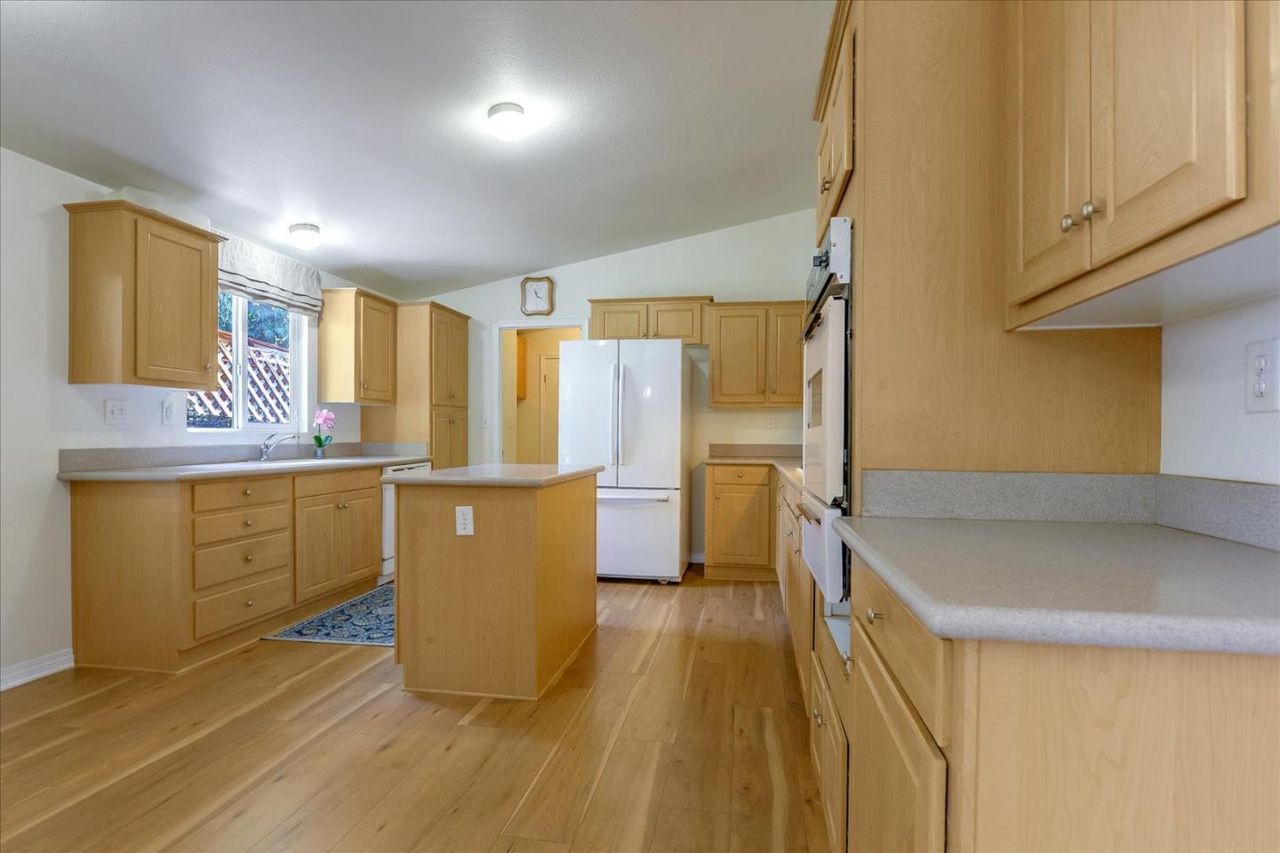Detail Gallery Image 15 of 42 For 1885 E Bayshore Rd #114,  East Palo Alto,  CA 94303 - 3 Beds | 2 Baths