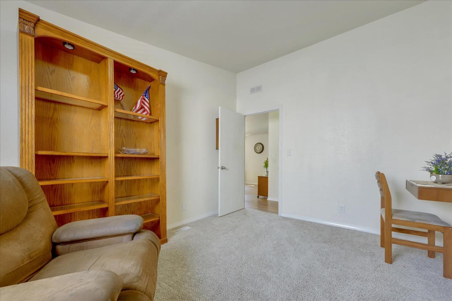 Detail Gallery Image 23 of 42 For 1885 E Bayshore Rd #114,  East Palo Alto,  CA 94303 - 3 Beds | 2 Baths