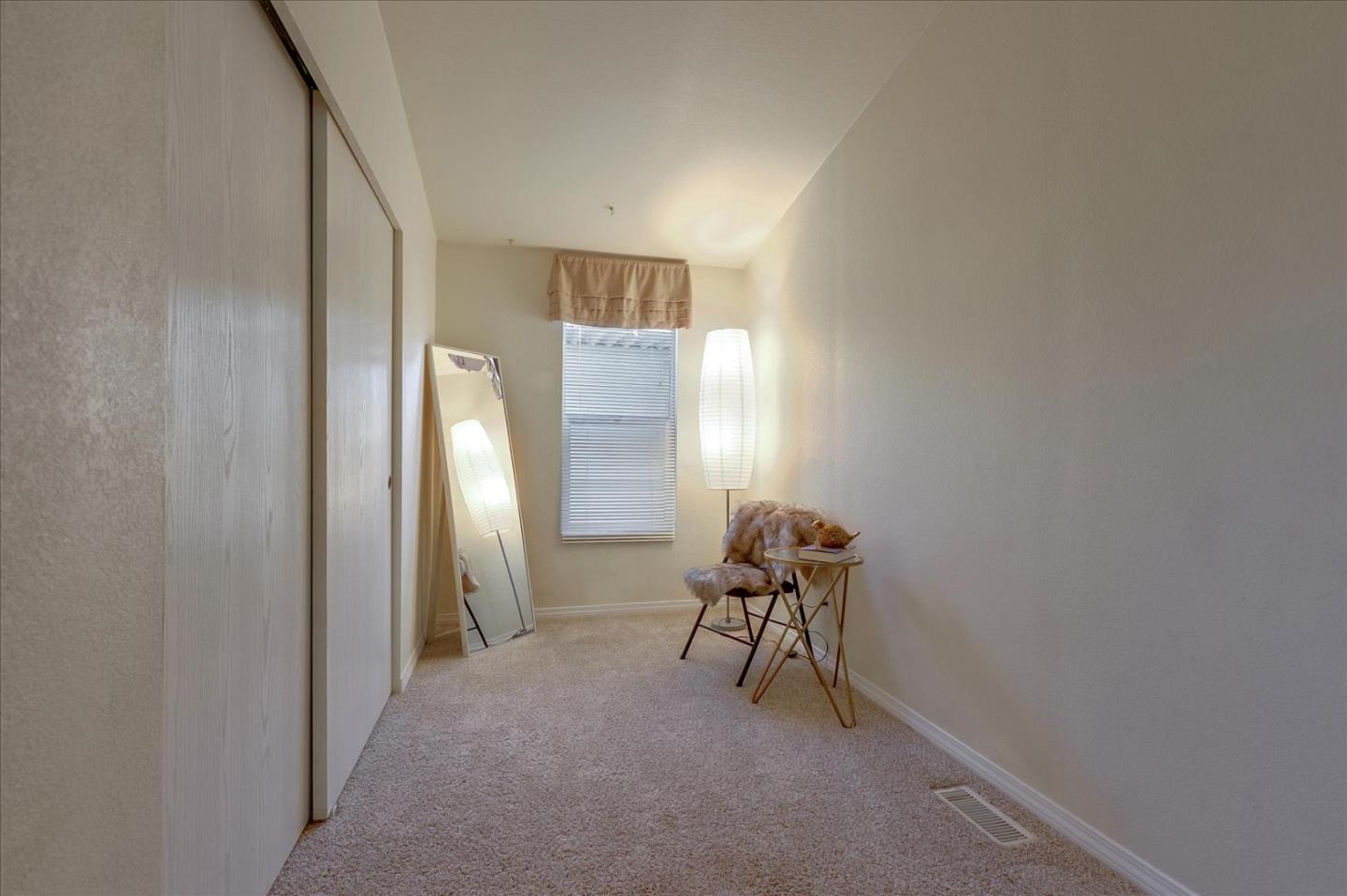 Detail Gallery Image 30 of 42 For 1885 E Bayshore Rd #114,  East Palo Alto,  CA 94303 - 3 Beds | 2 Baths