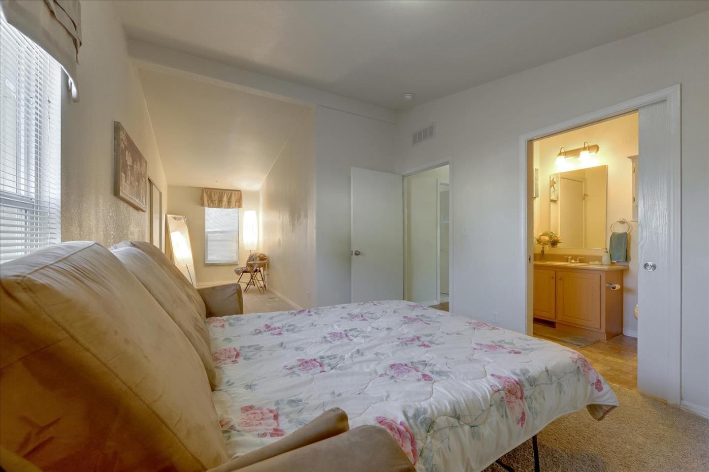 Detail Gallery Image 32 of 42 For 1885 E Bayshore Rd #114,  East Palo Alto,  CA 94303 - 3 Beds | 2 Baths