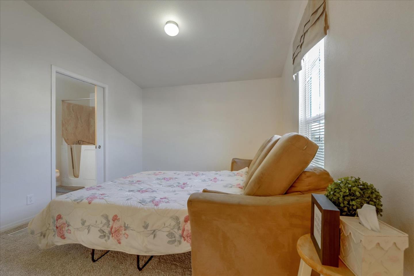 Detail Gallery Image 35 of 42 For 1885 E Bayshore Rd #114,  East Palo Alto,  CA 94303 - 3 Beds | 2 Baths