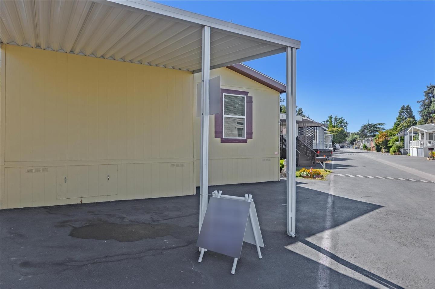 Detail Gallery Image 5 of 42 For 1885 E Bayshore Rd #114,  East Palo Alto,  CA 94303 - 3 Beds | 2 Baths