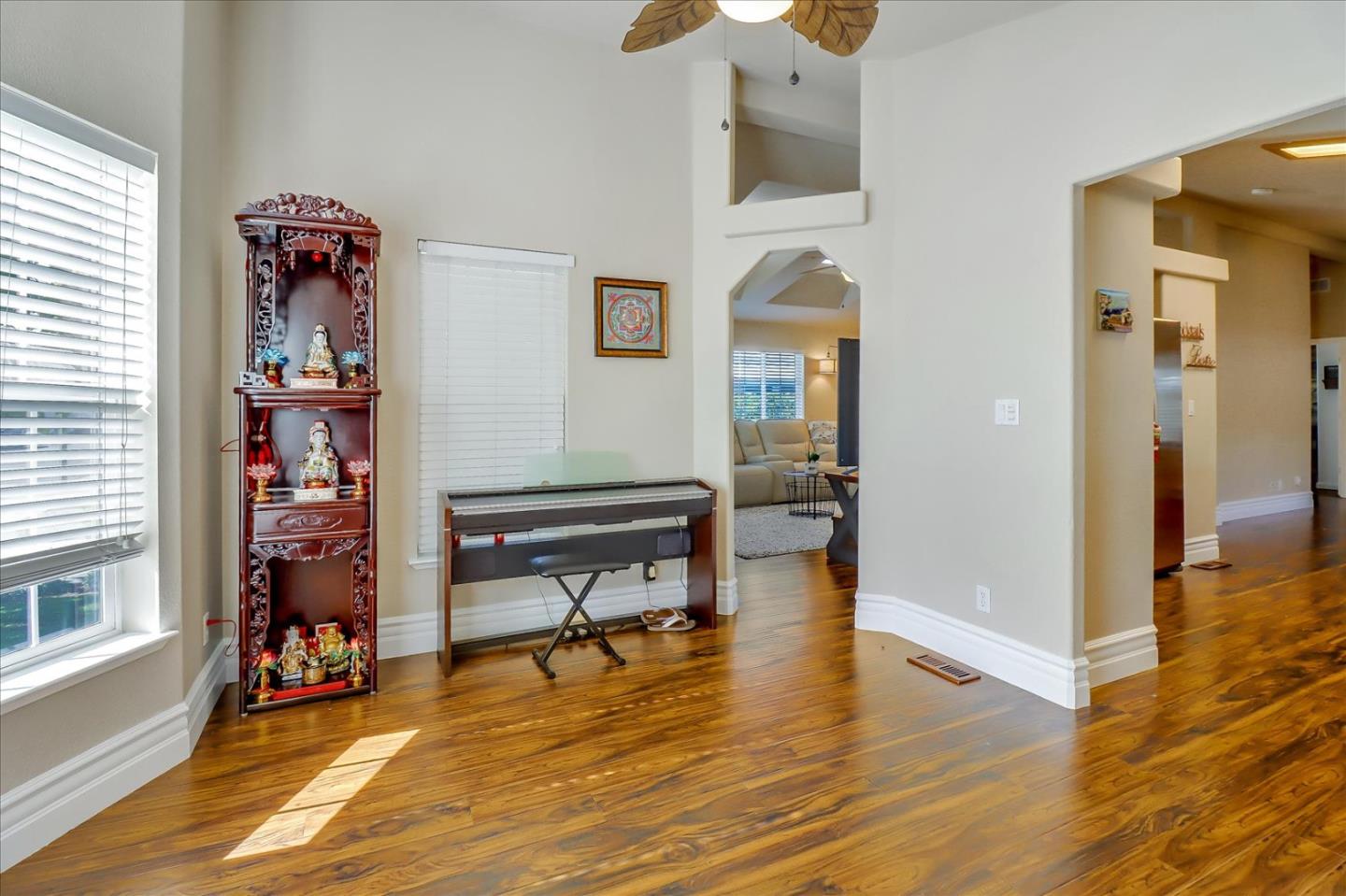 Detail Gallery Image 10 of 30 For 625 Shadow Creek Dr #625,  San Jose,  CA 95136 - 3 Beds | 2 Baths