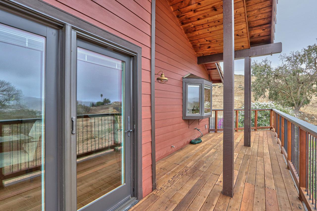 Detail Gallery Image 44 of 65 For 1965 Hayes Ln, San Martin,  CA 95046 - 4 Beds | 3/1 Baths