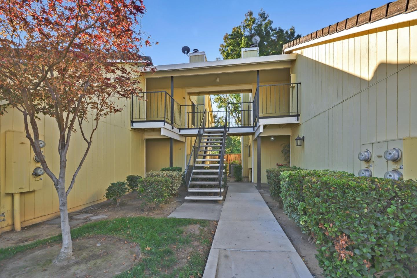 Detail Gallery Image 1 of 1 For 1311 W Century Blvd #19,  Lodi,  CA 95242 - 2 Beds | 2 Baths