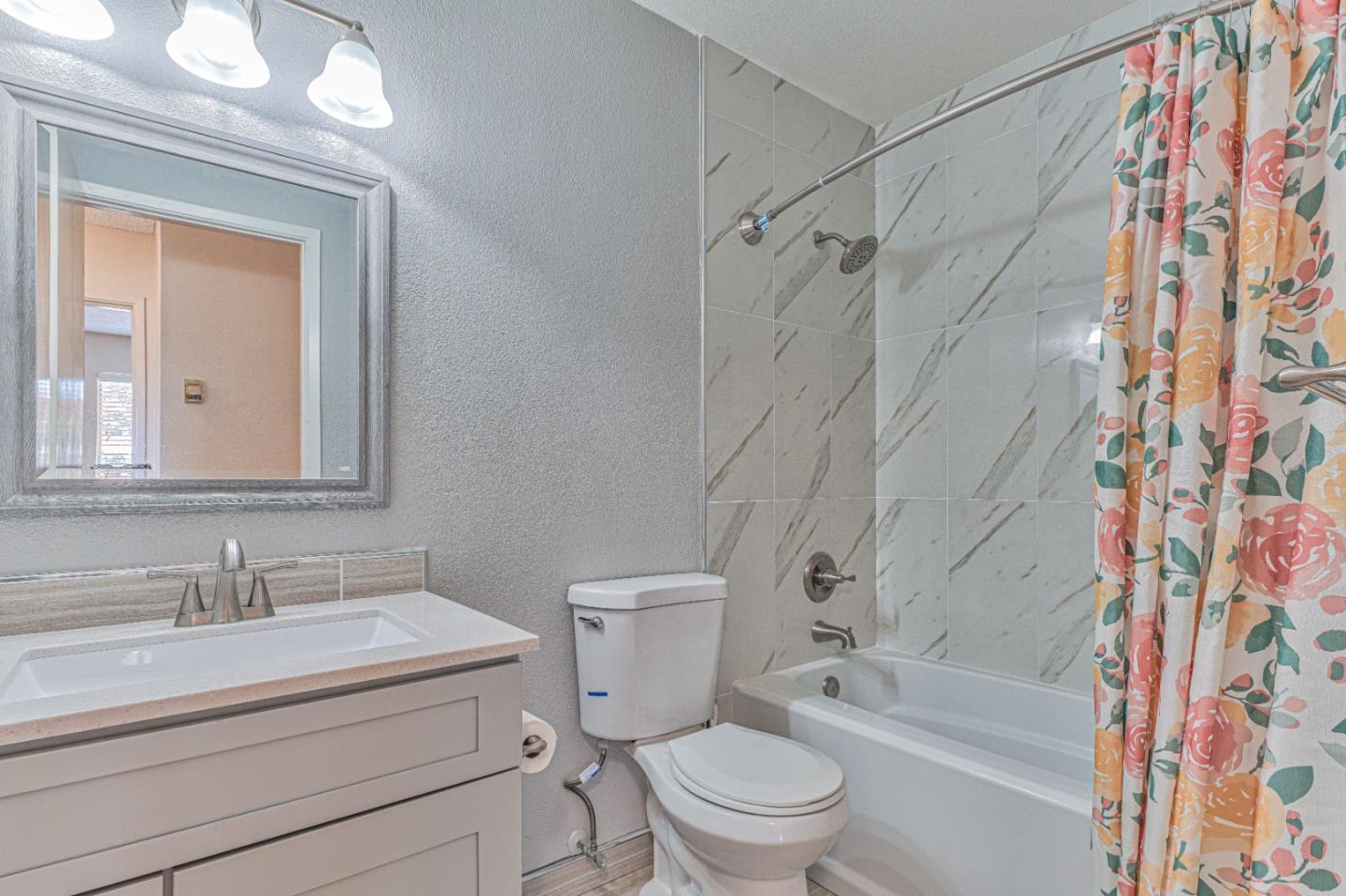 Detail Gallery Image 25 of 31 For 985 Stokes Way, Salinas,  CA 93907 - 3 Beds | 2 Baths