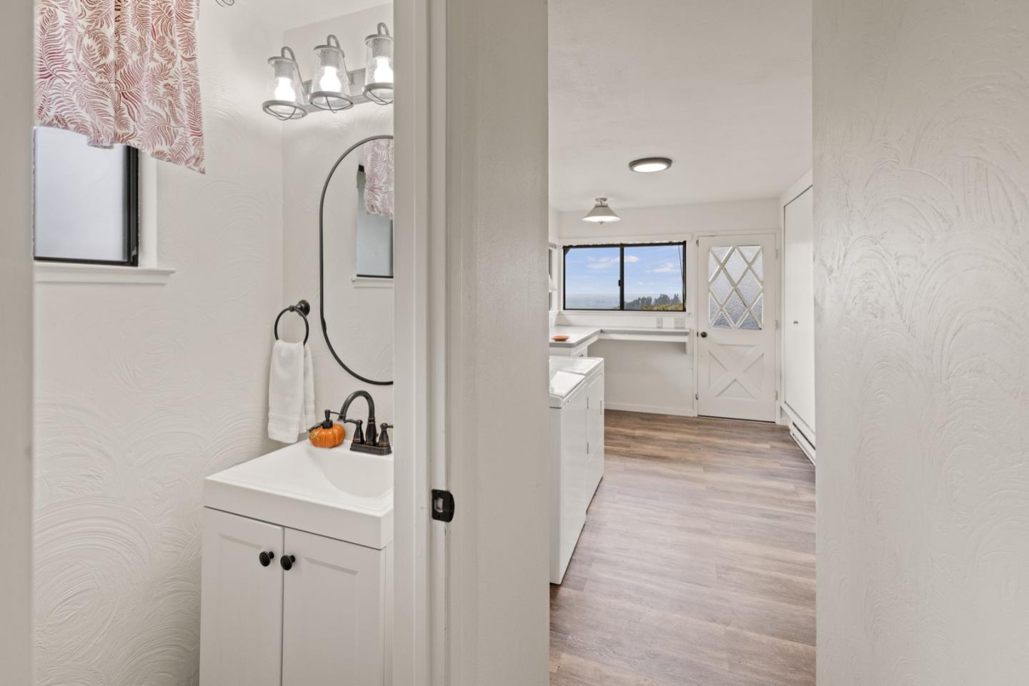 Detail Gallery Image 28 of 50 For 22607 Black Mountain Rd, Salinas,  CA 93908 - 3 Beds | 3/1 Baths