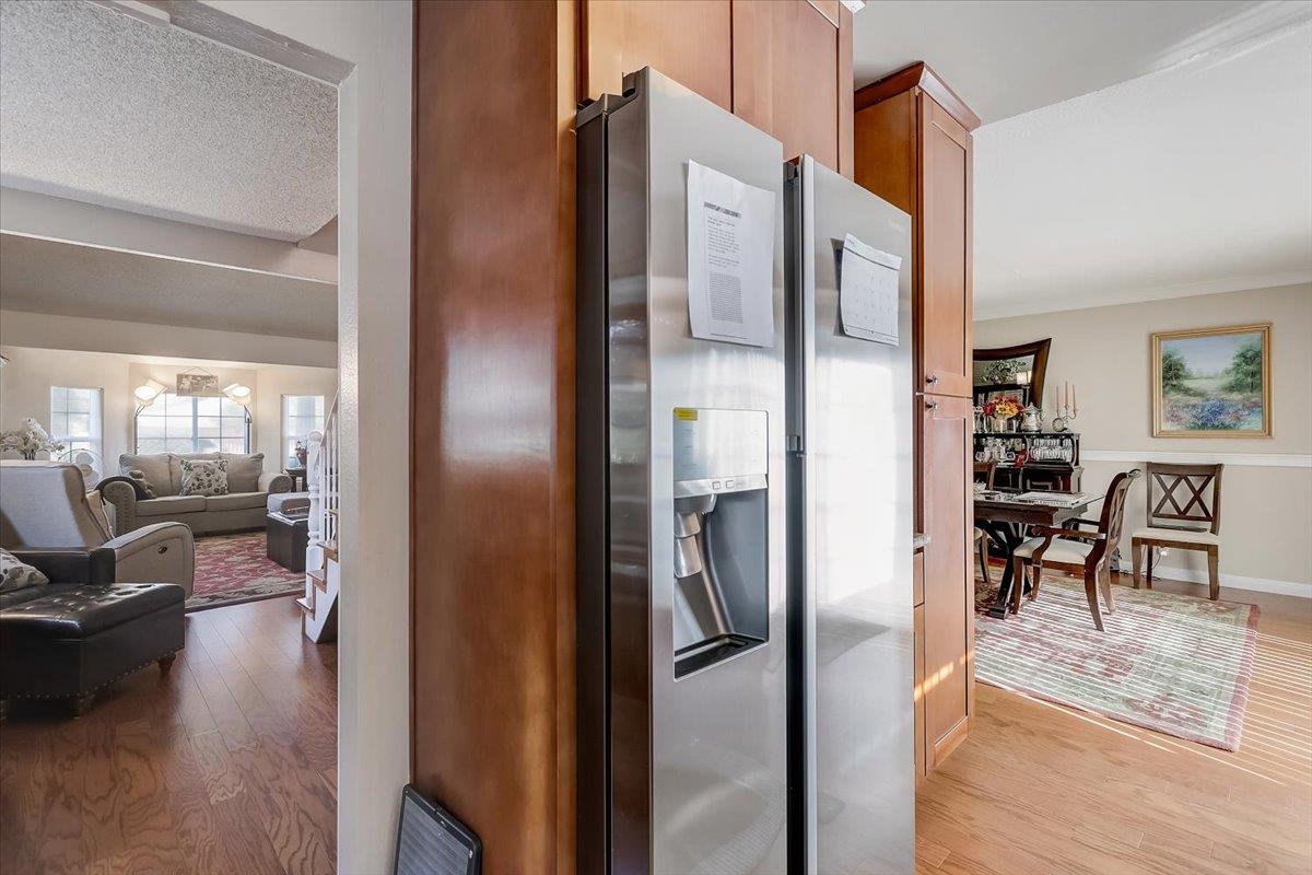 Detail Gallery Image 24 of 69 For 1930 Avenida De Las Rosas, Santa Clara,  CA 95054 - 4 Beds | 2 Baths