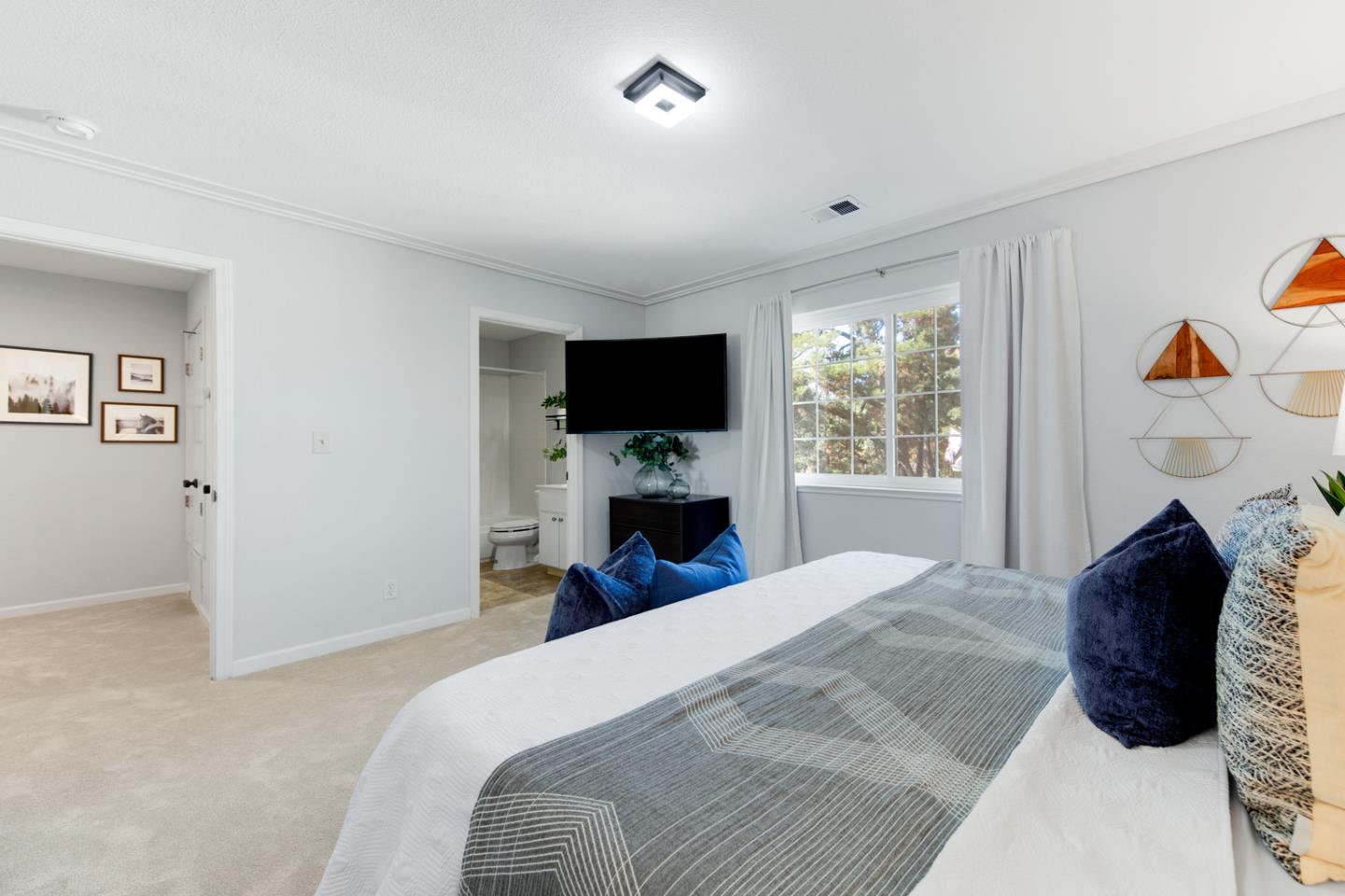 Detail Gallery Image 15 of 24 For 380 S 11th St, San Jose,  CA 95112 - 2 Beds | 2/1 Baths