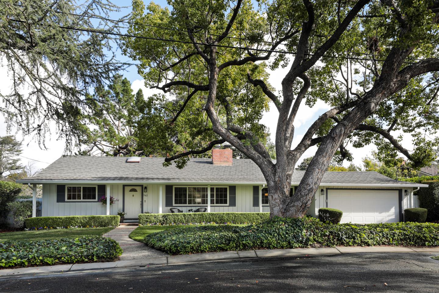 Detail Gallery Image 1 of 1 For 762 Filip Rd, Los Altos,  CA 94024 - 4 Beds | 2/1 Baths