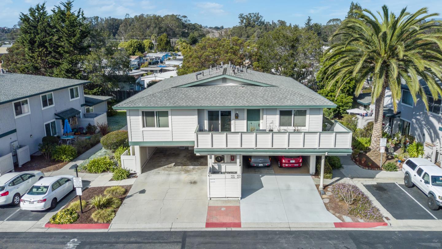 Detail Gallery Image 1 of 1 For 4225 Starboard Ct, Soquel,  CA 95073 - 3 Beds | 1/1 Baths