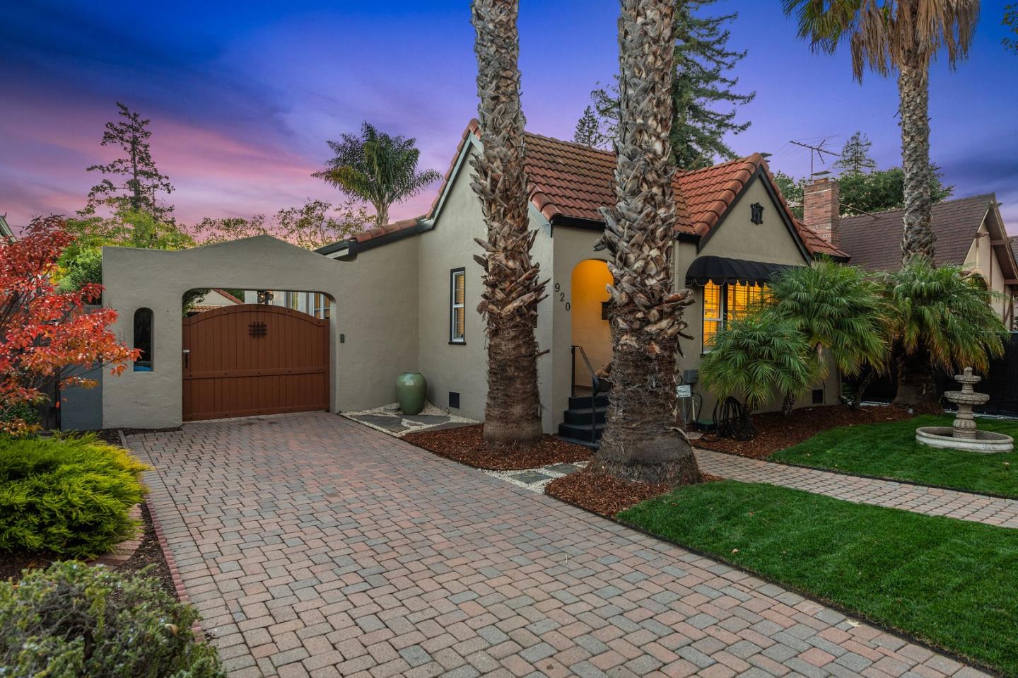 920 Elm St, San Carlos, CA 94070 3 Beds 2/1 Baths (Canceled