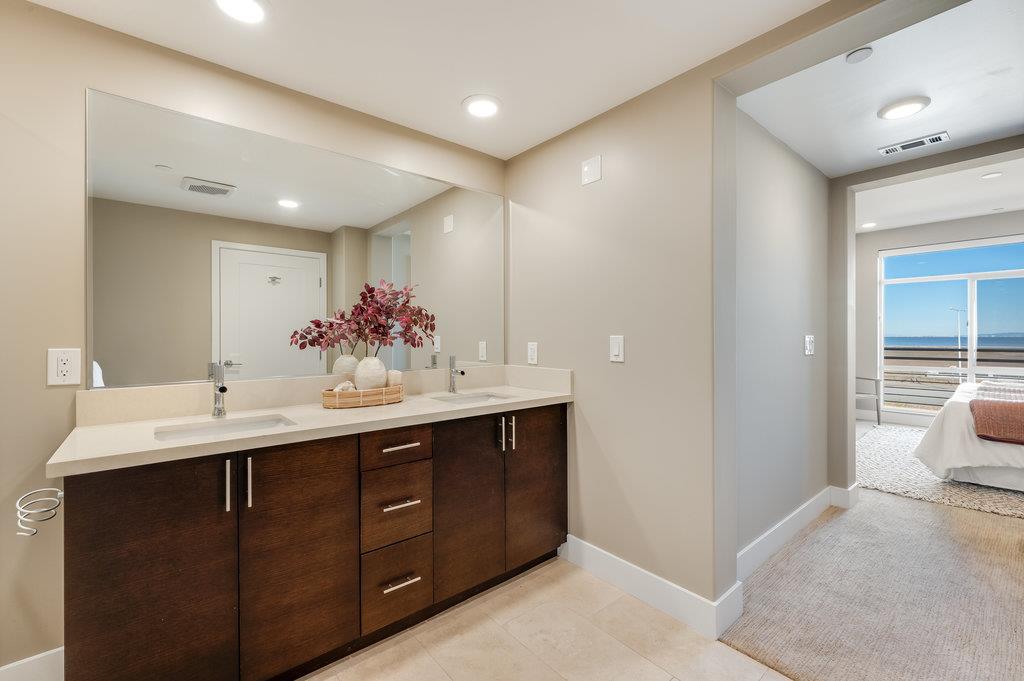 Detail Gallery Image 32 of 58 For 400 Mariners Island Blvd #205,  San Mateo,  CA 94404 - 3 Beds | 2 Baths