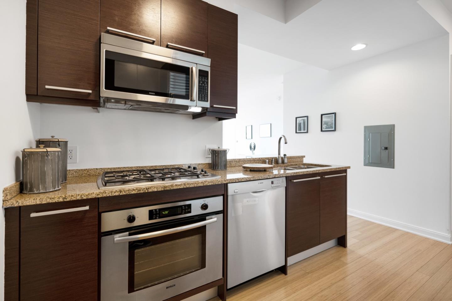 Detail Gallery Image 1 of 1 For 425 1st St #4205,  San Francisco,  CA 94105 - 1 Beds | 1 Baths