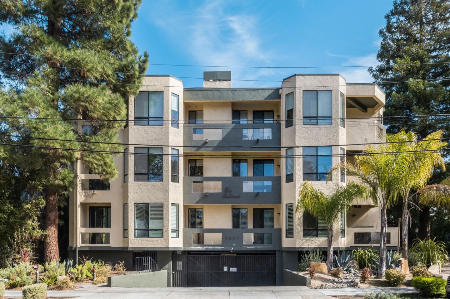 Detail Gallery Image 2 of 52 For 1457 Bellevue Ave #13,  Burlingame,  CA 94010 - 2 Beds | 2 Baths