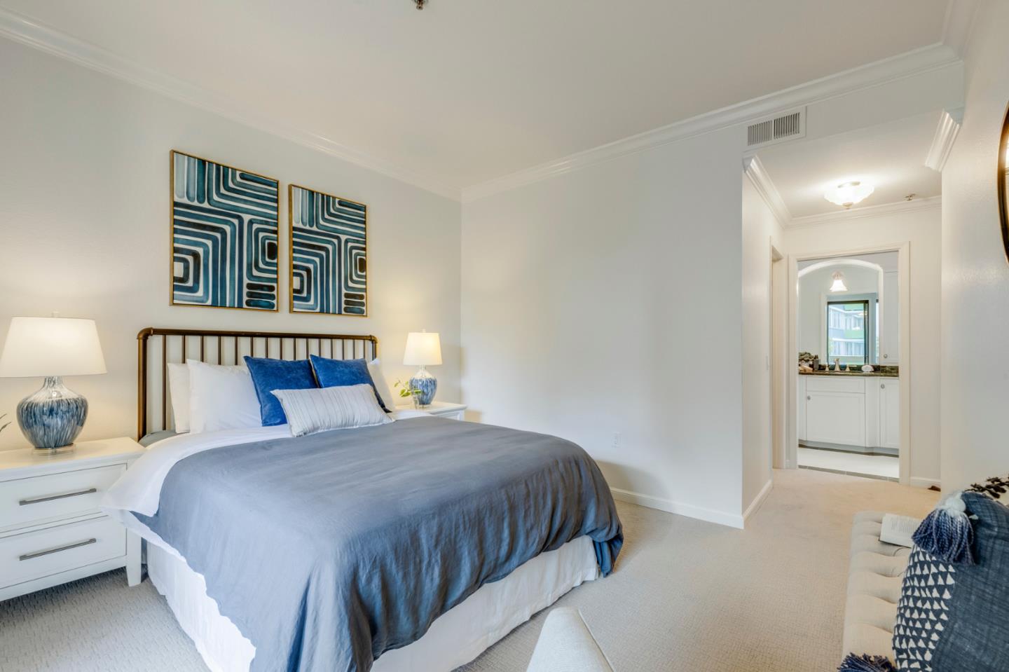 Detail Gallery Image 29 of 52 For 1457 Bellevue Ave #13,  Burlingame,  CA 94010 - 2 Beds | 2 Baths
