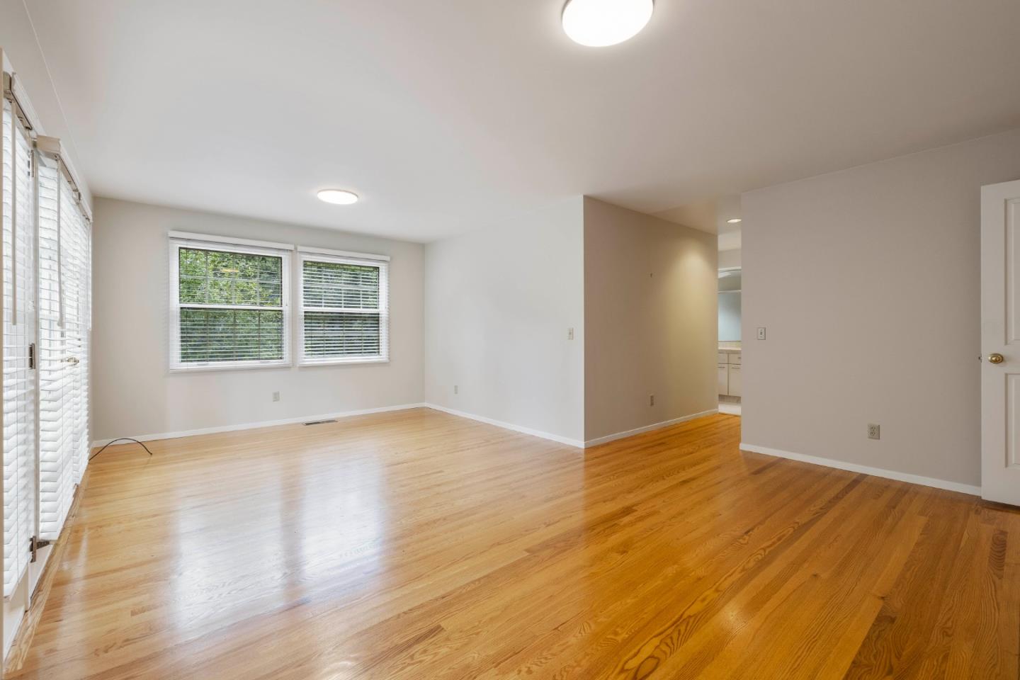 Detail Gallery Image 36 of 54 For 20 Pasatiempo Dr, Santa Cruz,  CA 95060 - 3 Beds | 2/1 Baths