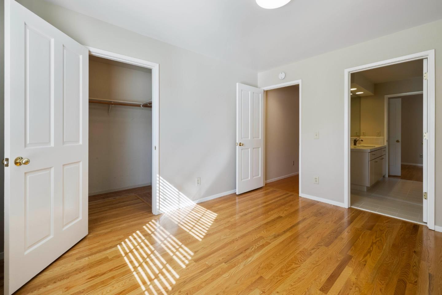 Detail Gallery Image 40 of 54 For 20 Pasatiempo Dr, Santa Cruz,  CA 95060 - 3 Beds | 2/1 Baths