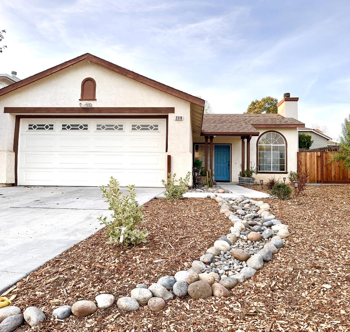 Detail Gallery Image 1 of 1 For 2310 Paradise Ct, Hollister,  CA 95023 - 3 Beds | 2 Baths