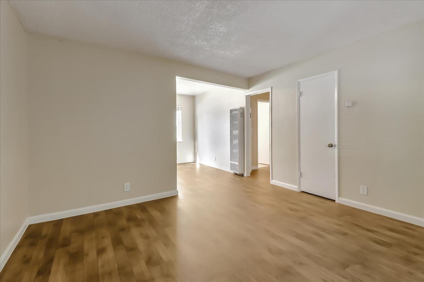 Detail Gallery Image 6 of 15 For 515 E William St, San Jose,  CA 95112 - – Beds | – Baths