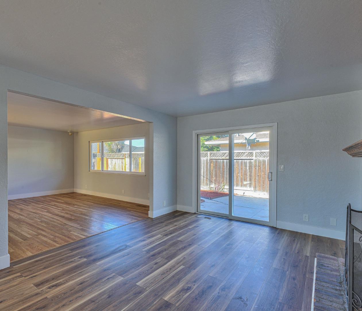 Detail Gallery Image 7 of 26 For 680 San Leandro Way, Salinas,  CA 93901 - 3 Beds | 2 Baths
