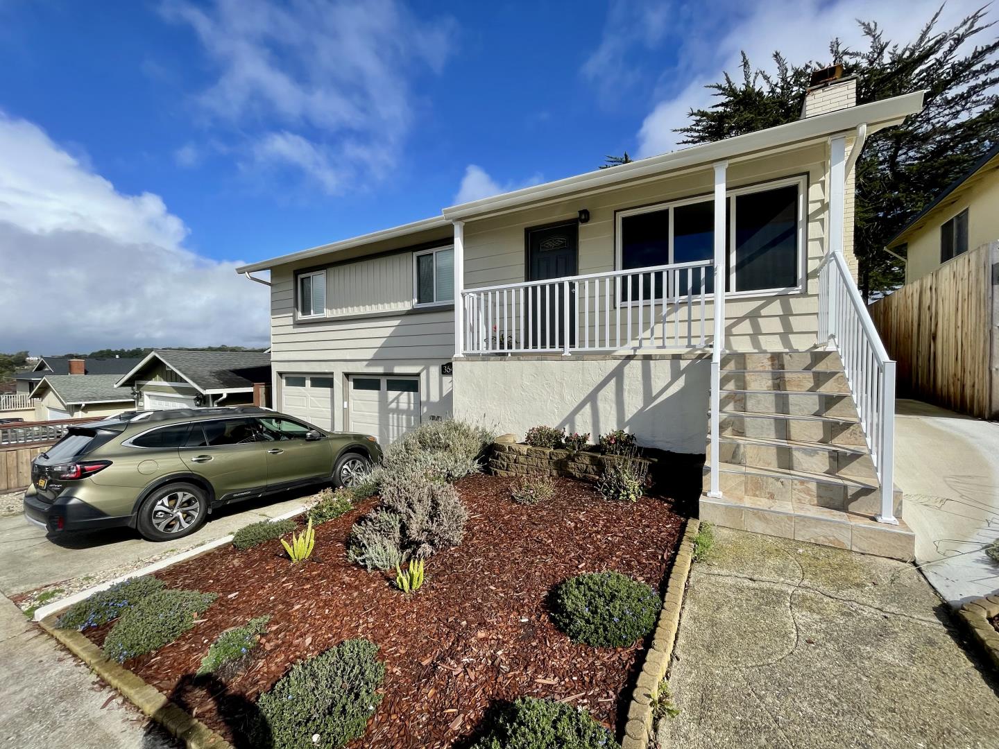 Detail Gallery Image 1 of 1 For 3641 Sunset Dr, San Bruno,  CA 94066 - 3 Beds | 2 Baths