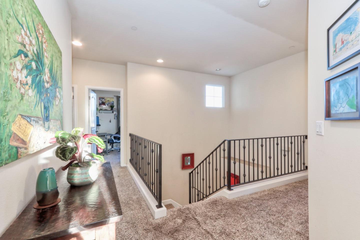 Detail Gallery Image 34 of 56 For 1546 Spoleto St, Salinas,  CA 93905 - 4 Beds | 3/1 Baths