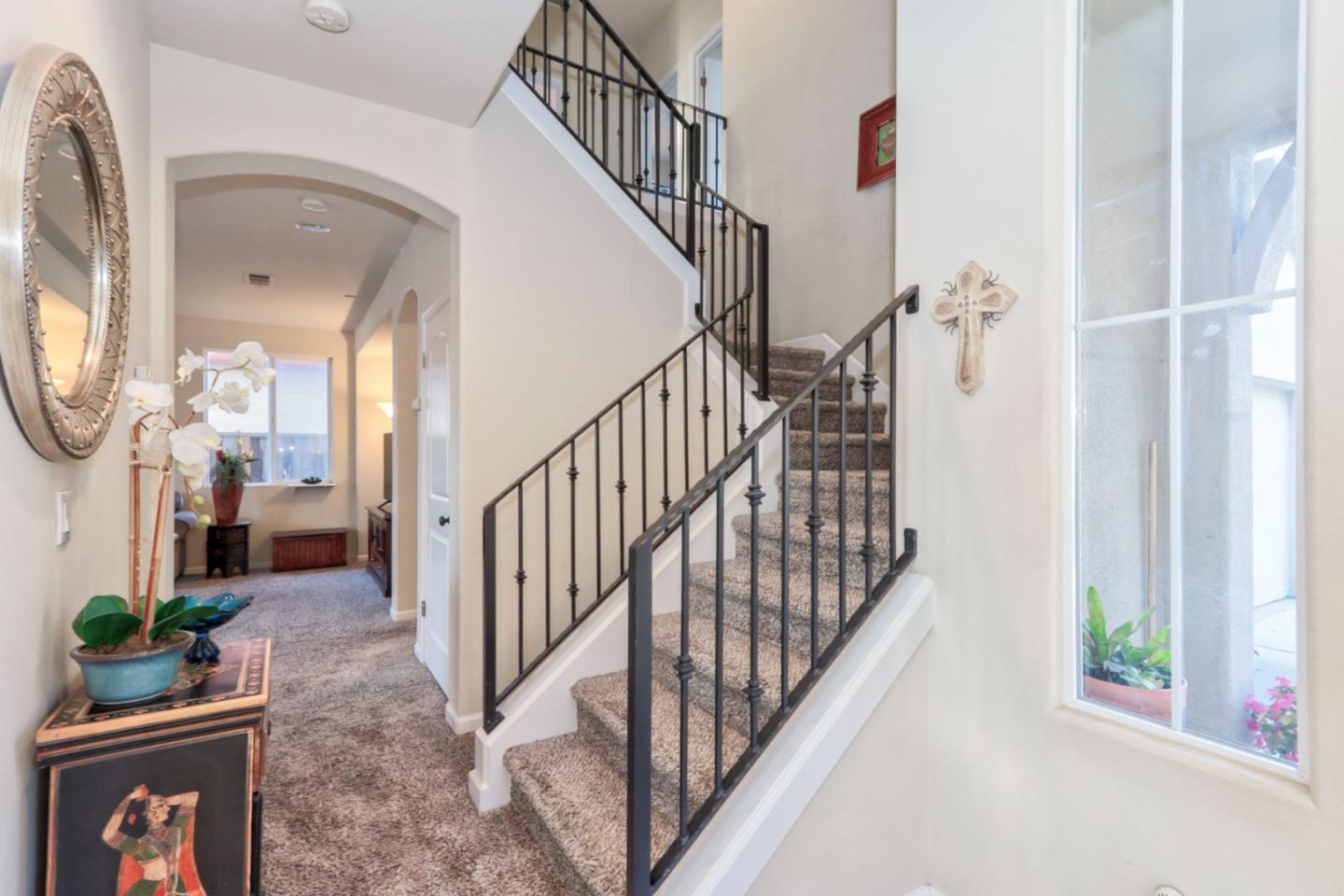 Detail Gallery Image 6 of 56 For 1546 Spoleto St, Salinas,  CA 93905 - 4 Beds | 3/1 Baths