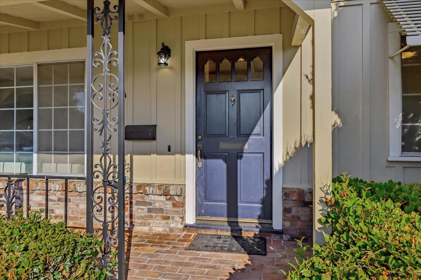 Detail Gallery Image 4 of 41 For 1111 Savannah Dr, San Jose,  CA 95117 - 3 Beds | 2/1 Baths