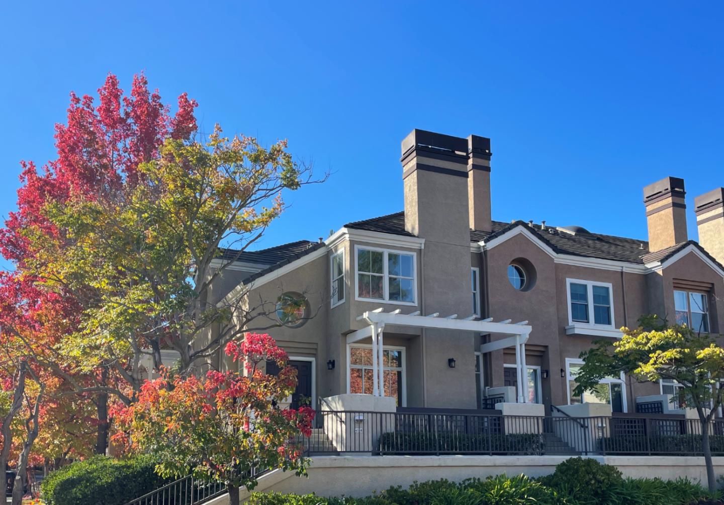 Detail Gallery Image 1 of 1 For 403 Camille Cir #11,  San Jose,  CA 95134 - 3 Beds | 2/1 Baths