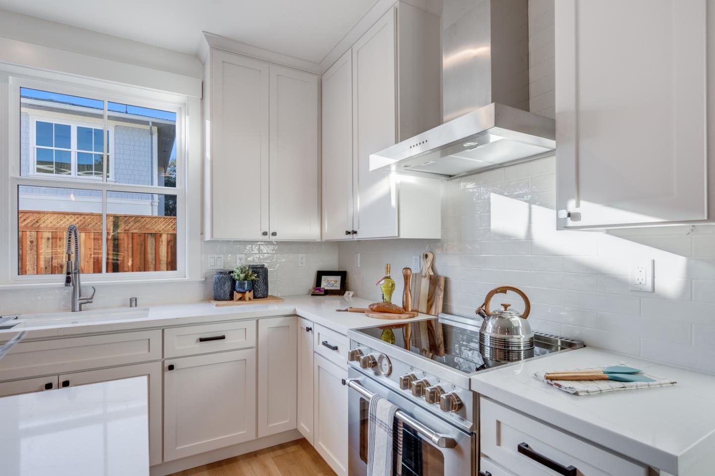 Detail Gallery Image 18 of 43 For 16 Staggi Ct, Soquel,  CA 95073 - 3 Beds | 2/1 Baths
