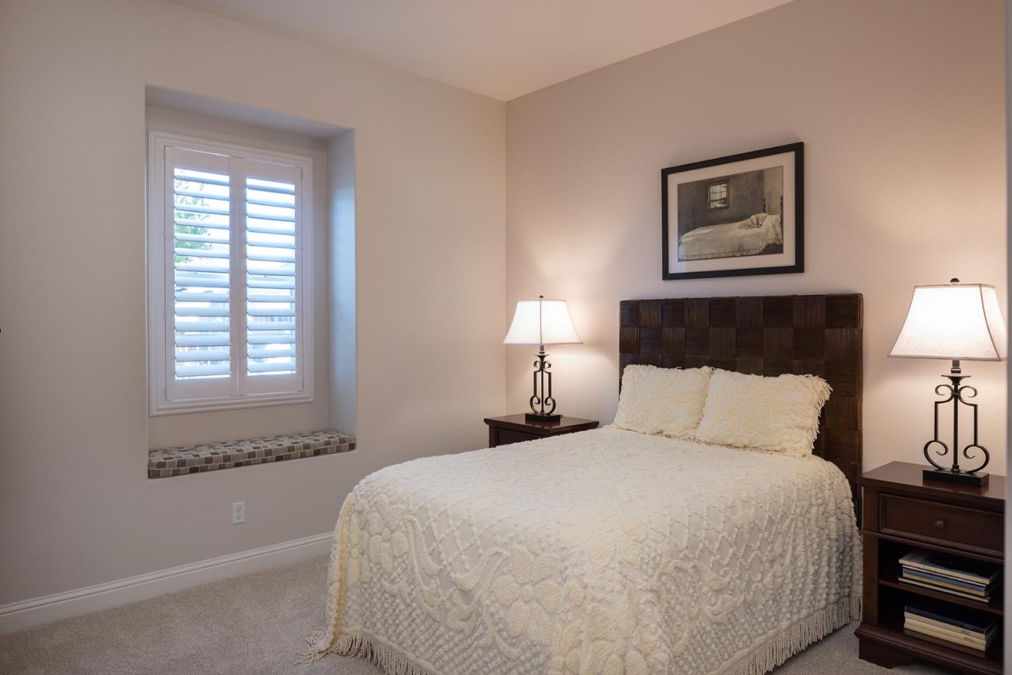 Detail Gallery Image 11 of 20 For 2966 Garnet Way, Marina,  CA 93933 - 3 Beds | 2 Baths