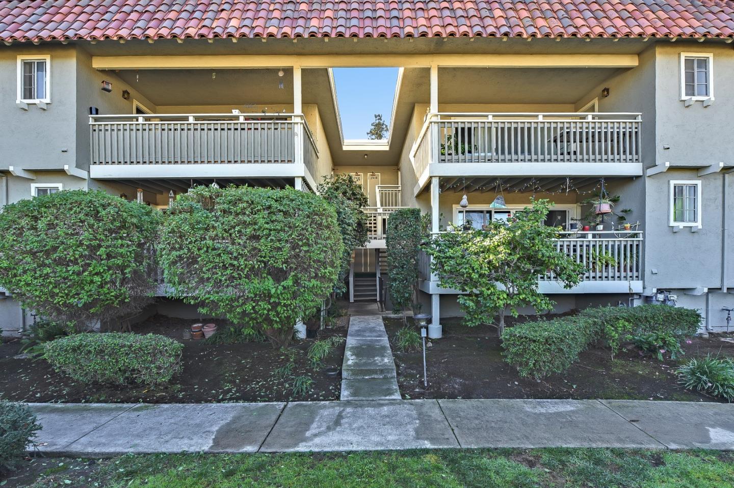 Detail Gallery Image 1 of 1 For 2741 Mauricia Ave a,  Santa Clara,  CA 95051 - 2 Beds | 2 Baths