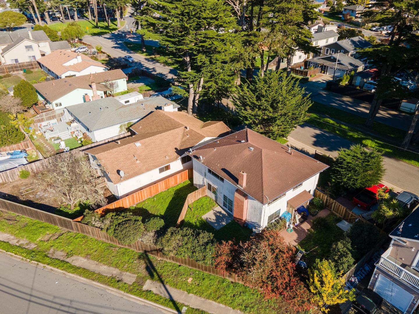 Detail Gallery Image 34 of 40 For 111 Avenue Granada, El Granada,  CA 94018 - – Beds | – Baths