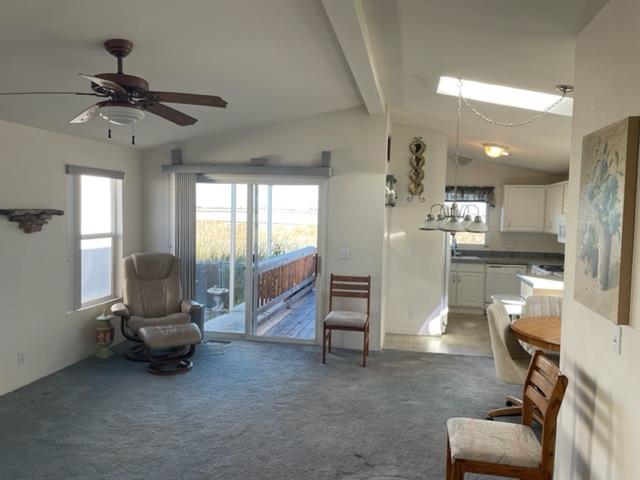 Detail Gallery Image 4 of 8 For 3015 Baysore Rd #434,  Redwood City,  CA 94063 - 2 Beds | 2 Baths