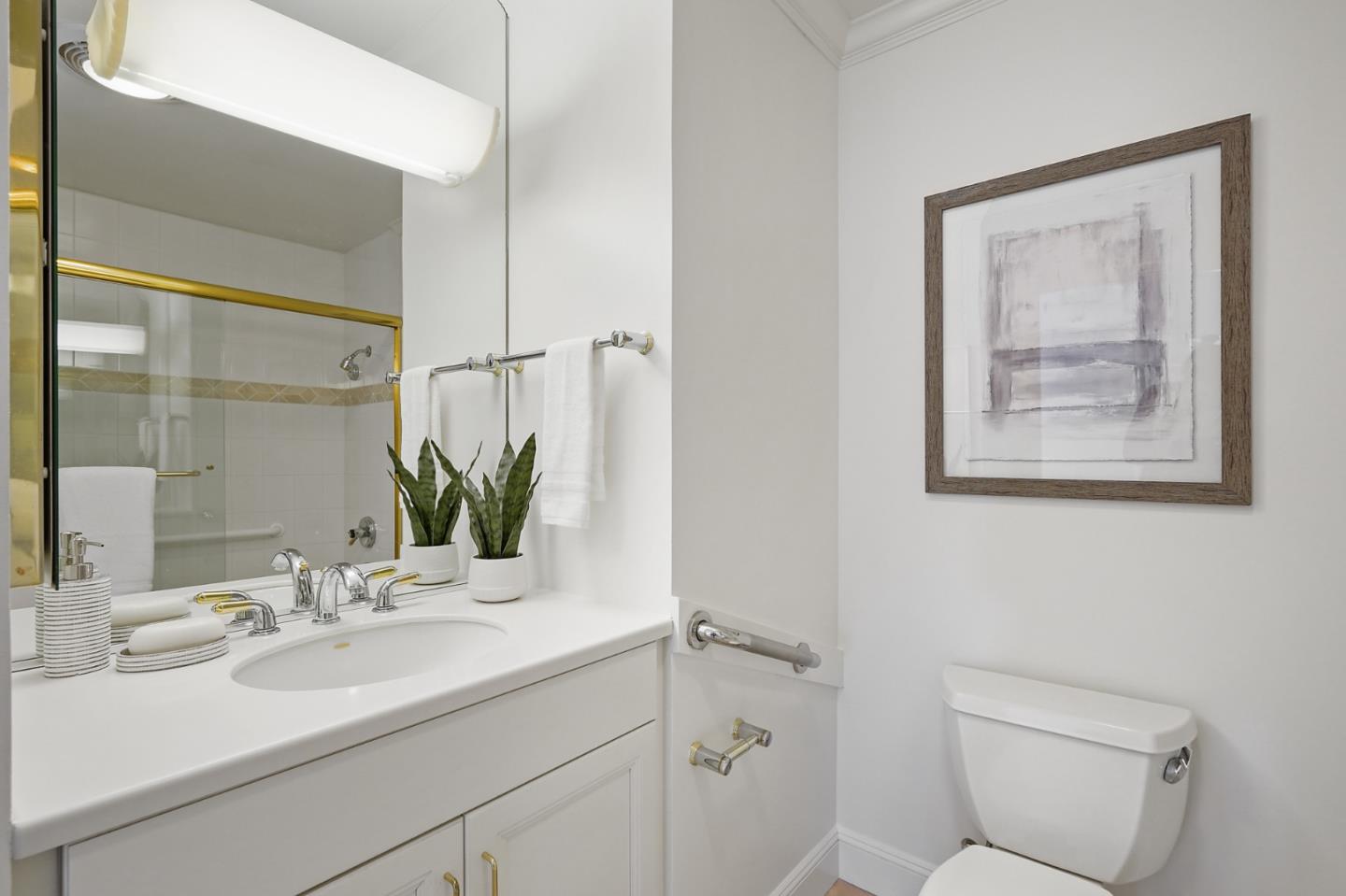 Detail Gallery Image 33 of 35 For 555 Byron St #410,  Palo Alto,  CA 94301 - 3 Beds | 2 Baths