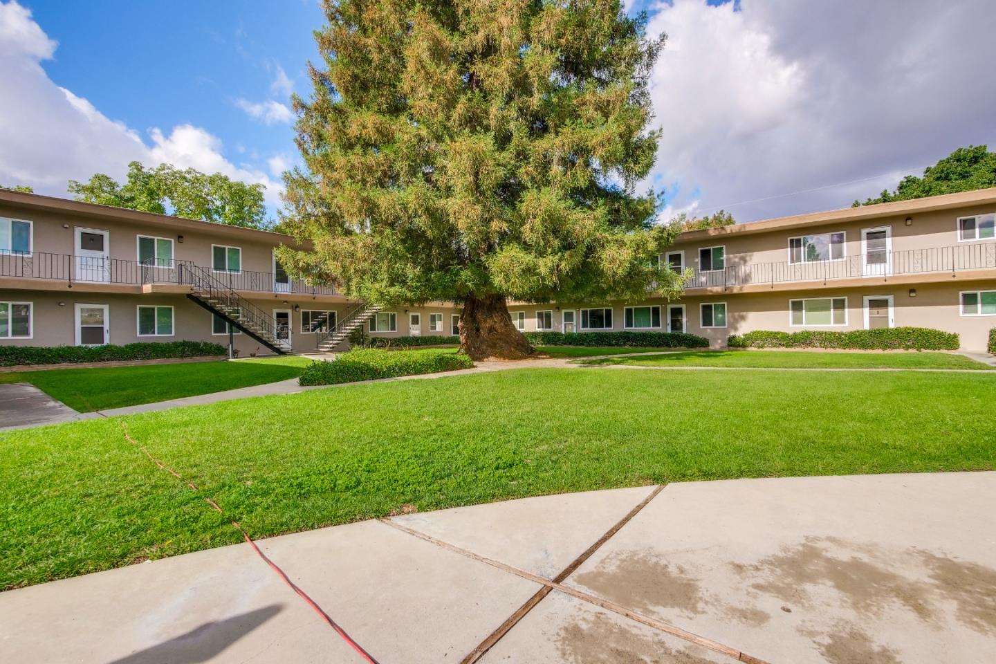 Front Image Thumbnail for ML81913248