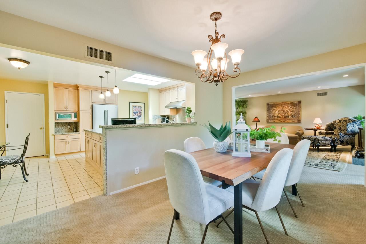 Detail Gallery Image 16 of 58 For 10960 Kester Dr, Cupertino,  CA 95014 - 2 Beds | 2 Baths