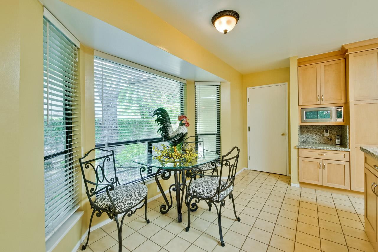 Detail Gallery Image 25 of 58 For 10960 Kester Dr, Cupertino,  CA 95014 - 2 Beds | 2 Baths