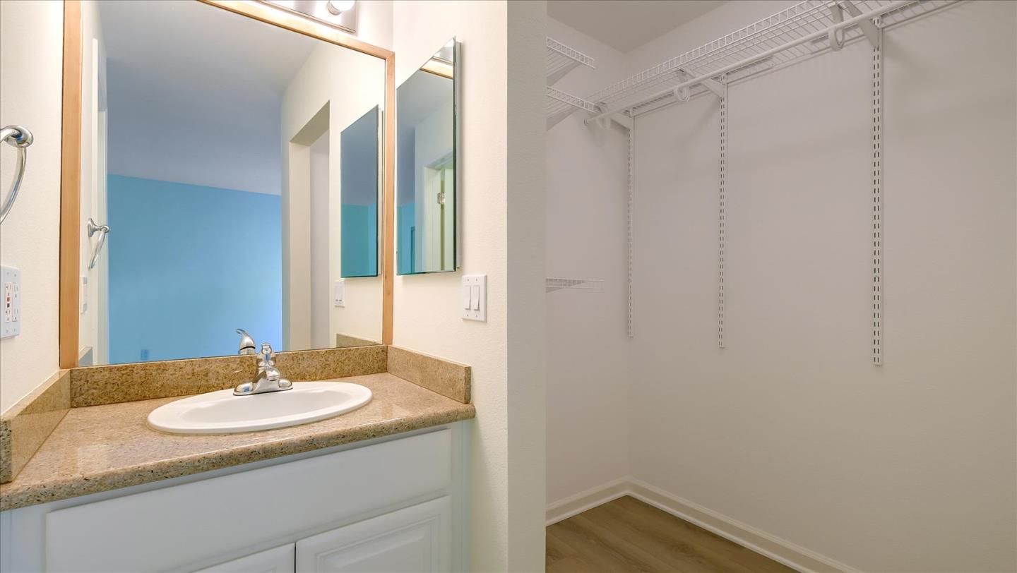 Detail Gallery Image 11 of 38 For 29573 Highgate Dr #224,  Hayward,  CA 94544 - 3 Beds | 2 Baths