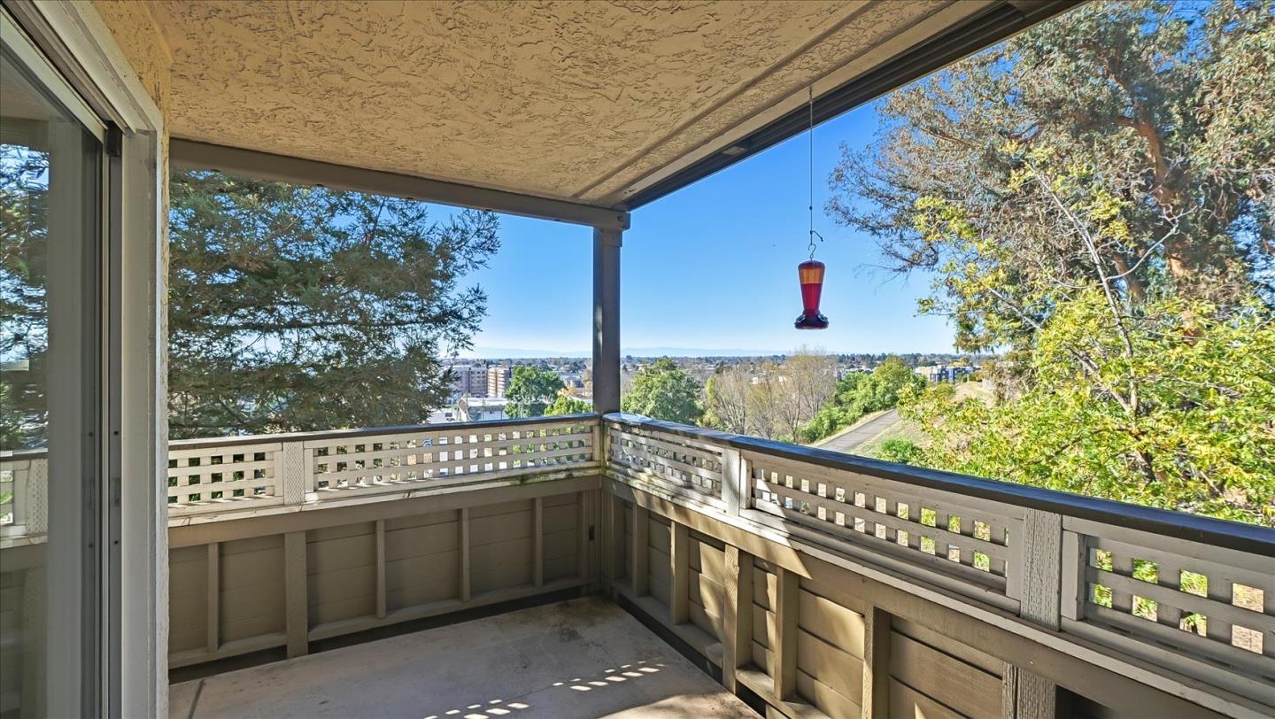 Detail Gallery Image 20 of 38 For 29573 Highgate Dr #224,  Hayward,  CA 94544 - 3 Beds | 2 Baths