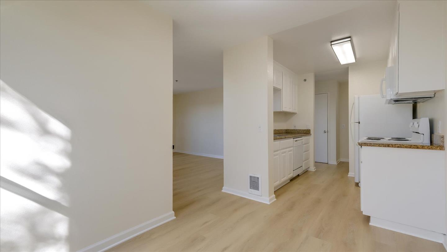 Detail Gallery Image 29 of 38 For 29573 Highgate Dr #224,  Hayward,  CA 94544 - 3 Beds | 2 Baths