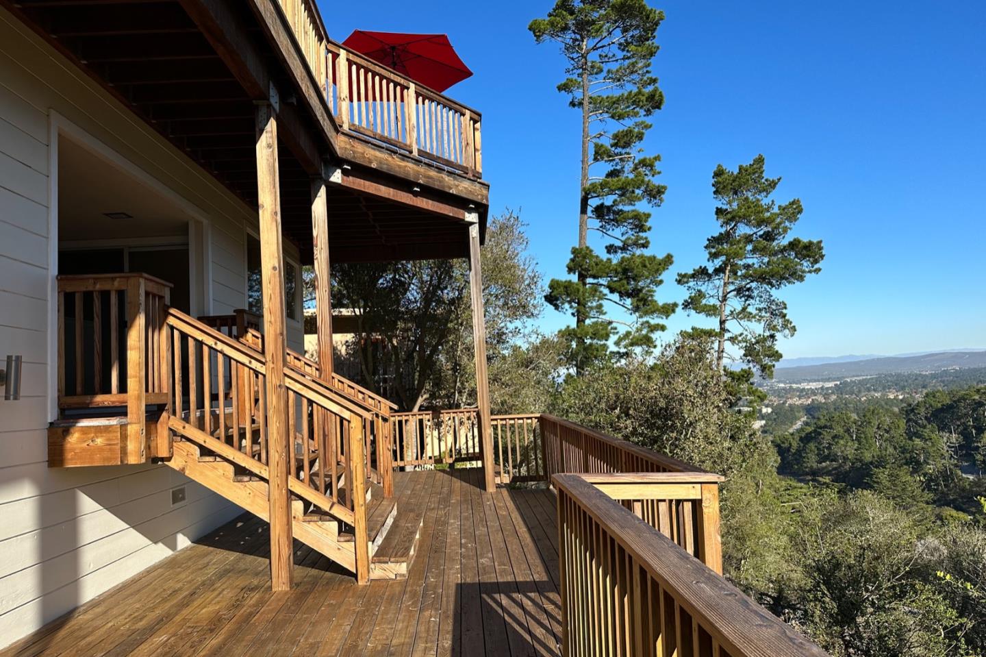 Detail Gallery Image 31 of 34 For 25 Cielo Vista Dr, Monterey,  CA 93940 - 4 Beds | 3 Baths