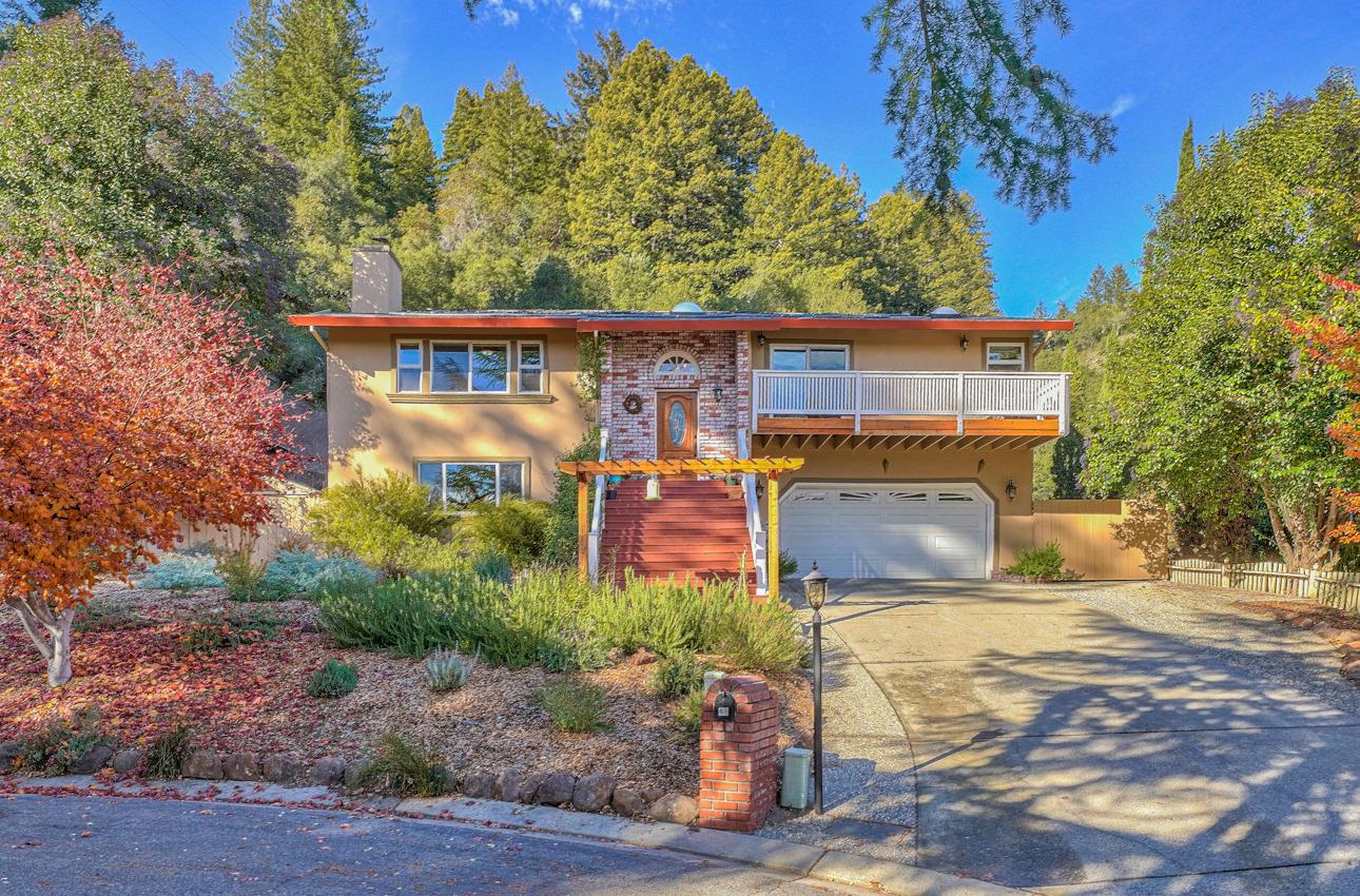 Detail Gallery Image 1 of 1 For 49 Erba Ln, Scotts Valley,  CA 95066 - 3 Beds | 2/1 Baths