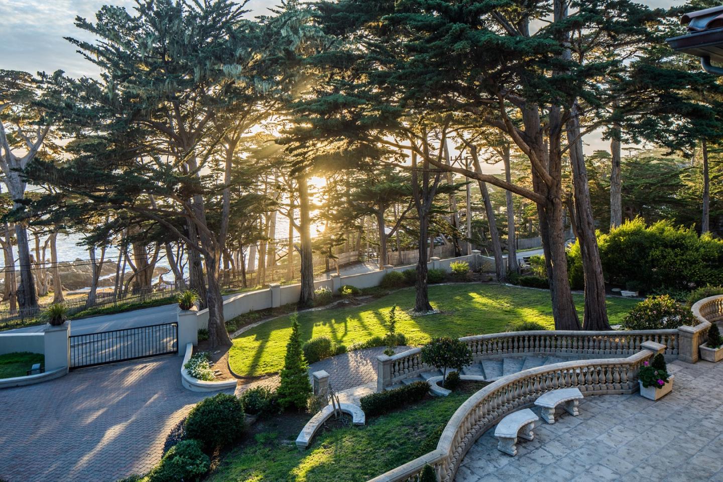 Detail Gallery Image 39 of 45 For 3225 17 Mile Dr, Pebble Beach,  CA 93953 - 4 Beds | 4/2 Baths