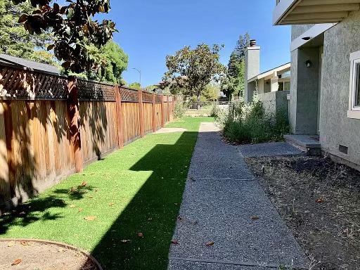 Detail Gallery Image 1 of 1 For 7 Doris Ct #7,  Redwood City,  CA 94061 - 2 Beds | 2 Baths