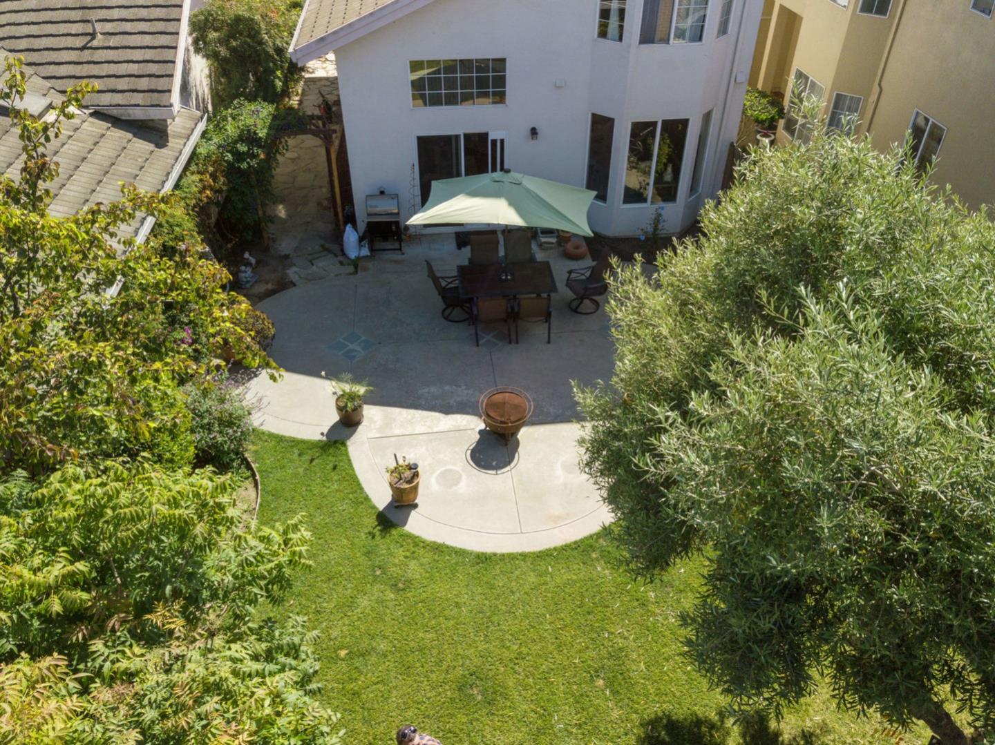 Detail Gallery Image 24 of 28 For 212 Montclair Ln, Salinas,  CA 93906 - 3 Beds | 2/1 Baths