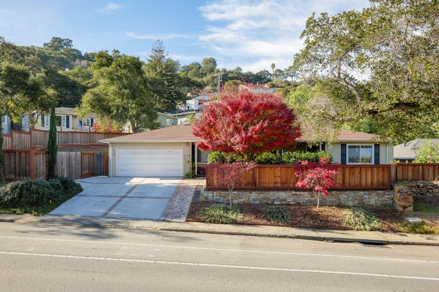 Detail Gallery Image 1 of 1 For 628 Alameda De Las Pulgas, San Carlos,  CA 94070 - 3 Beds | 2 Baths