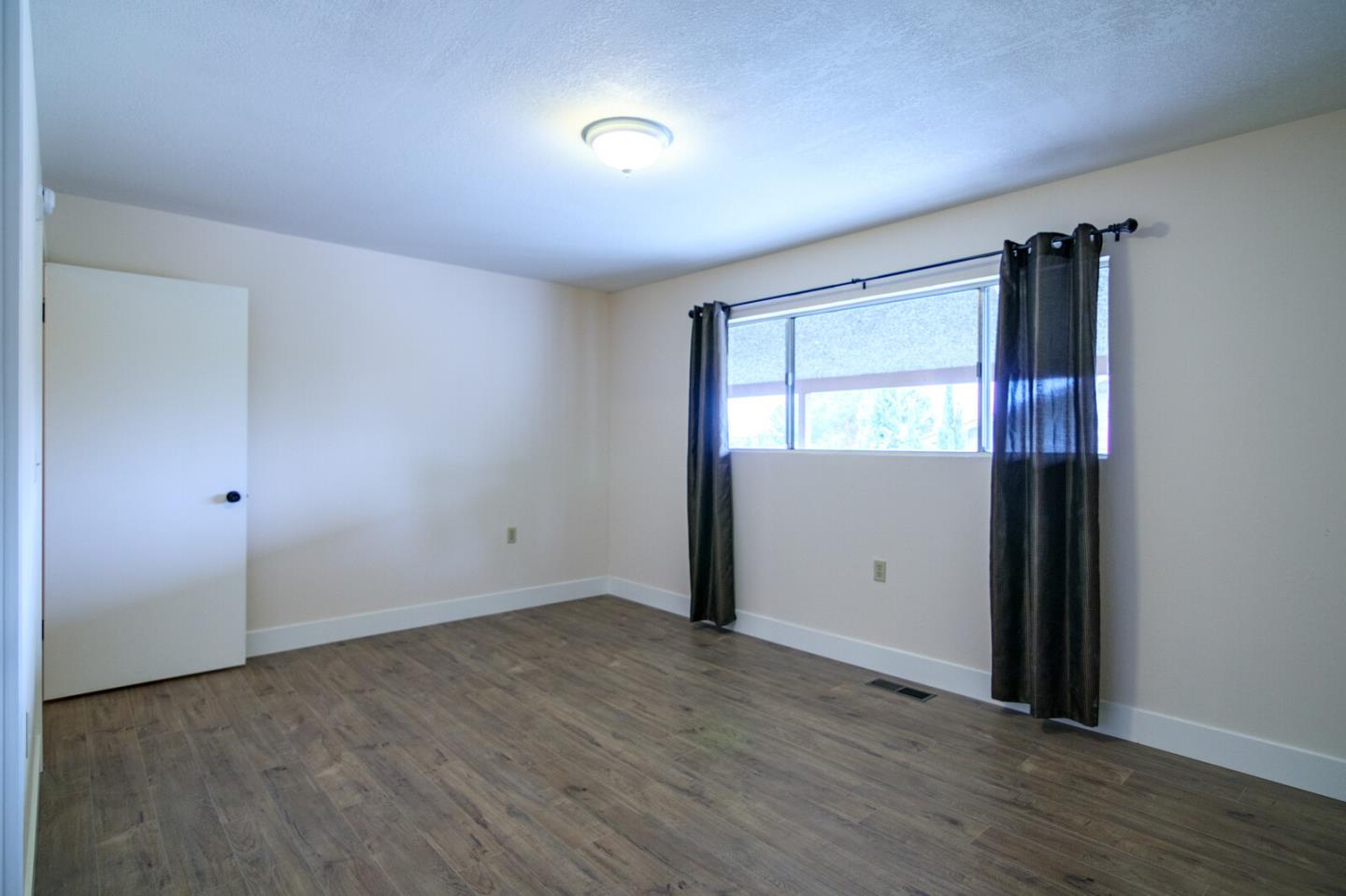 Detail Gallery Image 24 of 49 For 132 San Ramon Dr, San Jose,  CA 95111 - – Beds | – Baths